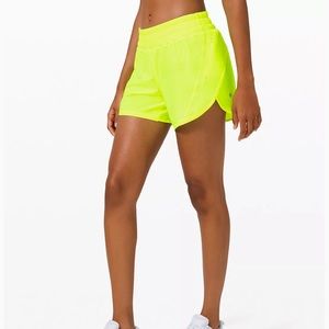 Lululemon Track That MR Short 5” lined